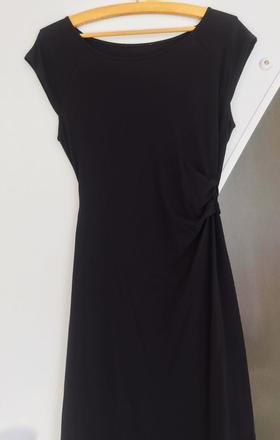 Luxusné jednoduché šaty, 38