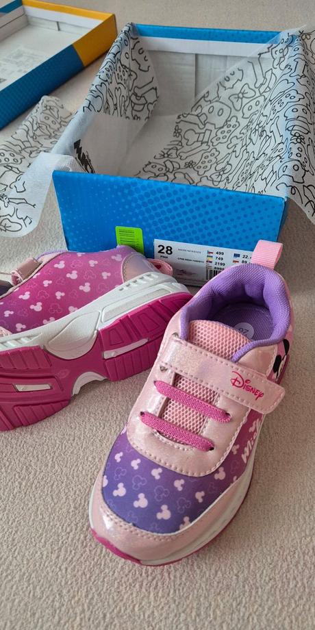 Dievčenské topánky mickey and friends, 28