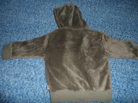 Chlpatá bundička, okay,86