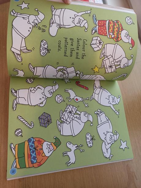 Bloomsbury my christmas activity and sticker book, 