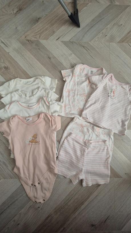 Letné body, pyžamká, 74