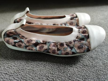 Dievčenské baleríny geox, 31