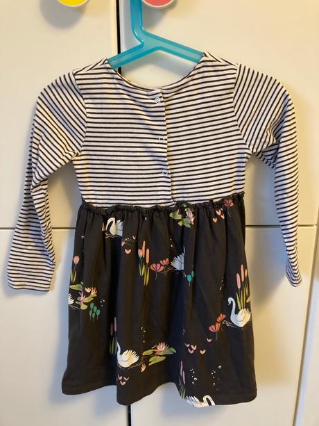 Šaty s ľabuťmi, next,92