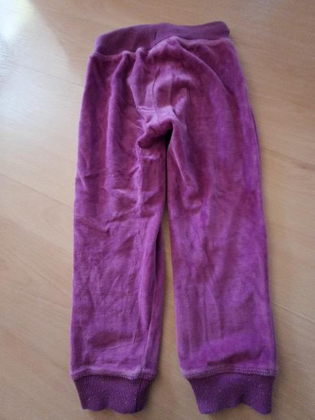 Tepláky, disney,104