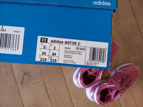 Tenisky na telesnu, adidas,34