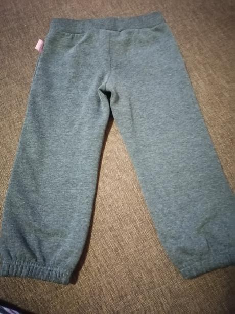 Teplaky 98-104, lazy town,98