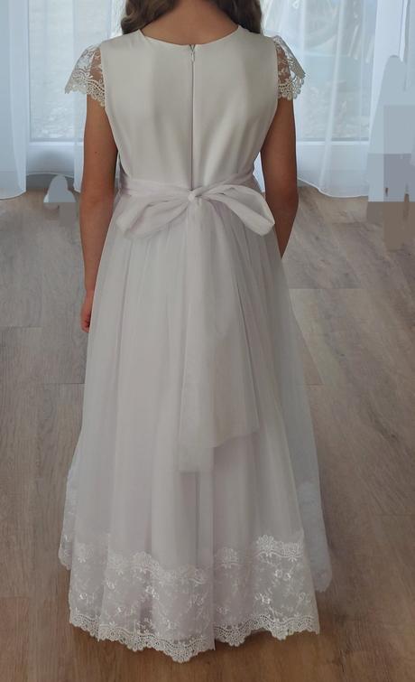 Šaty na 1.sv.prijímanie, 134