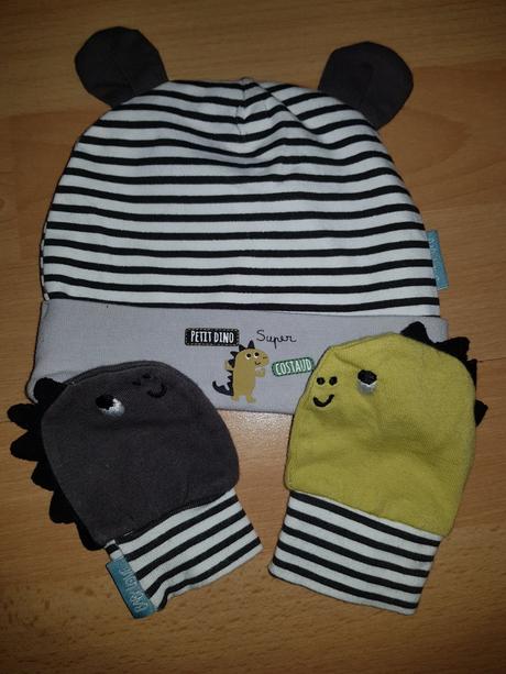 Čiapka a rukavice, 62