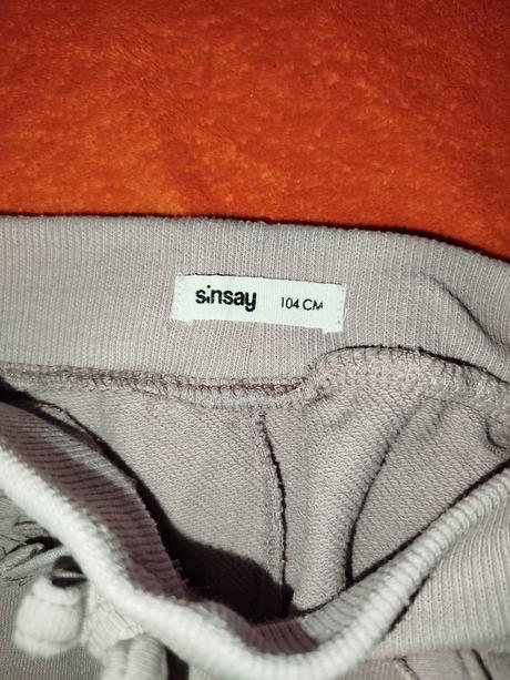 Dievčenské tepláky, sinsay,104