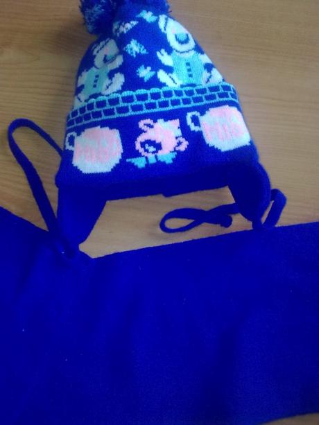 Čiapka s šálom, 68