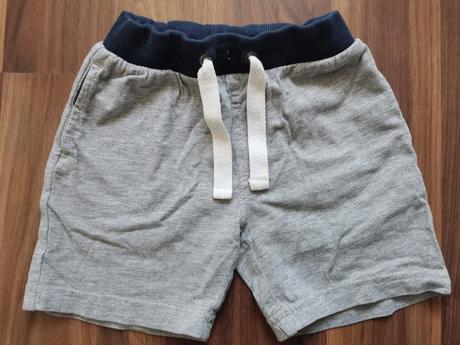 Šortky, lupilu,92