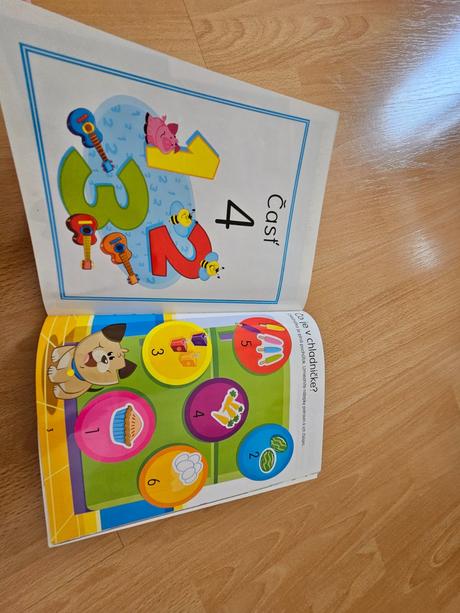 Farby cisla pismena nalepkova knizka,