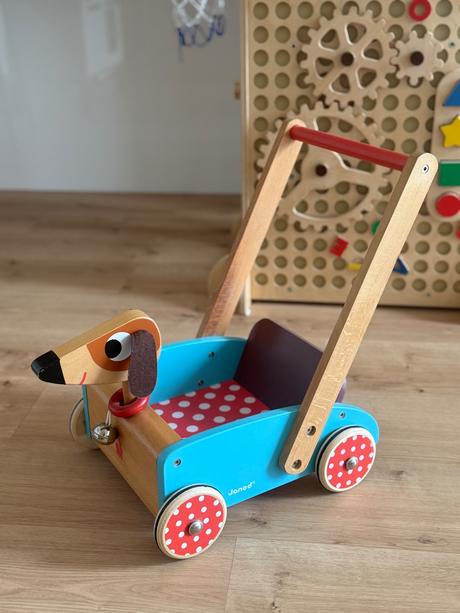 Vozíček, chodítko janod,