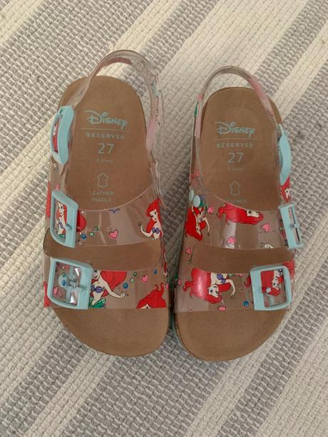 Sandalky ariel, reserved,27