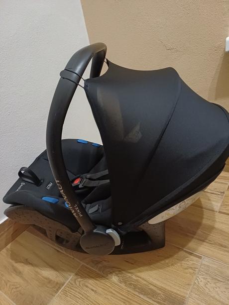 Predam autosedacku avionaut, avionaut