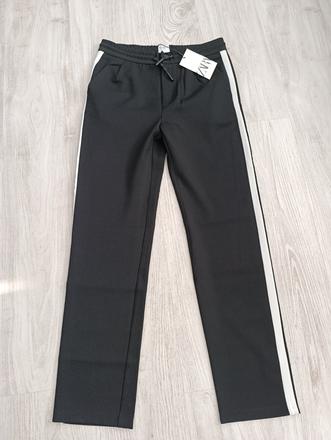 Čierne nohavice, zara,164
