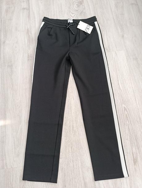 Čierne nohavice, zara,164