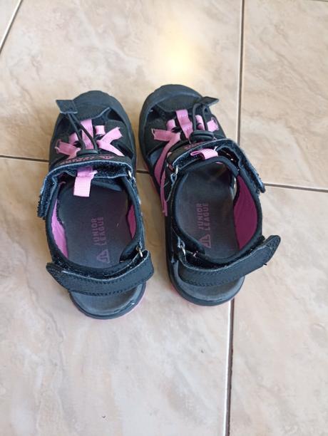 Sandálky pre dievčatko, 32