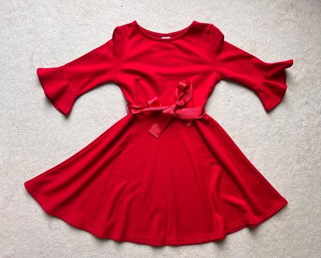 Šaty na vianoce, 110