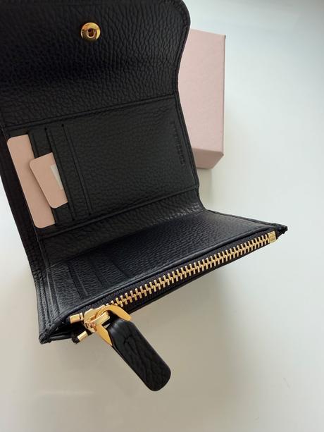 Coccinelle peňaženka menšia čierna flap, coccinelle