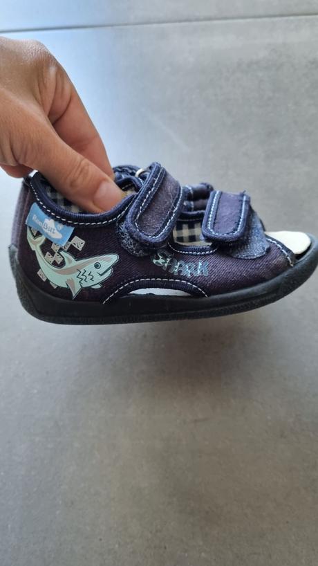 Sandalky ren but-22, ren but,22