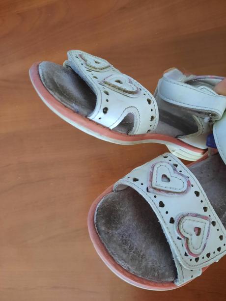 Dievčenské sandále, 26