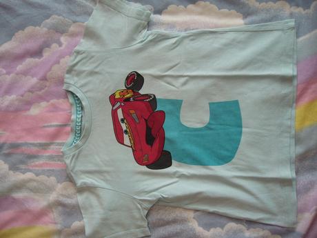 Dve autíčkové tričká, 98