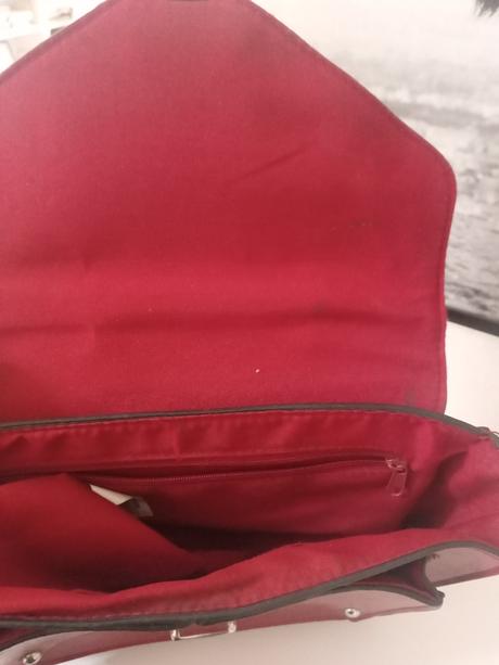 Červená kabelka, new yorker