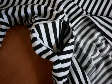 Úpletové elegantnejšie pásikavé šaty, h&m,104