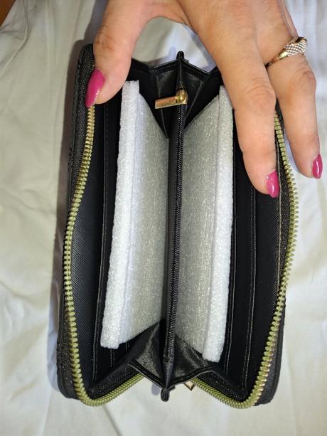 Dámska peňaženka, 