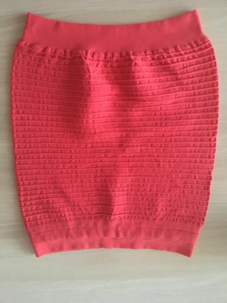 Elastická sukňa, l