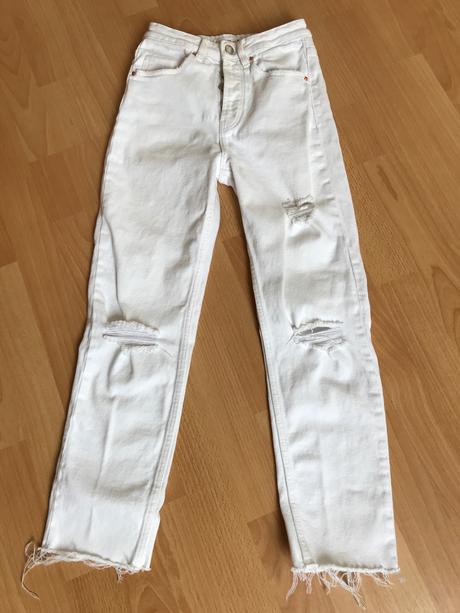 Biele rifle, sinsay,32