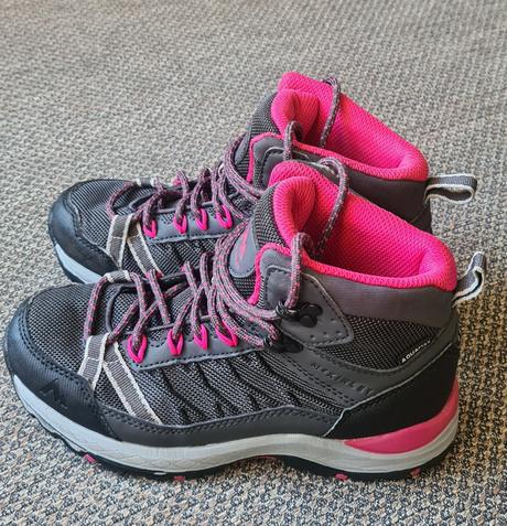 Vodeodolne turisticke topanky mckinley, mc kinley,33