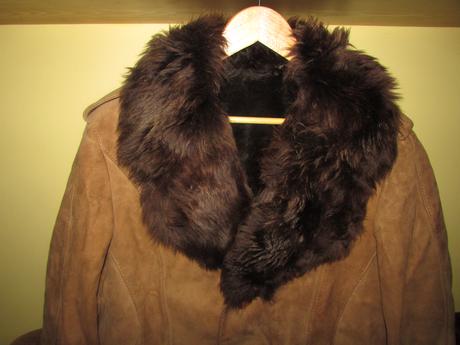 Veľmi teplý zachovalý pravý kožuch z jelenice, l