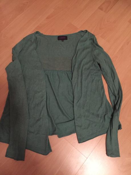 Prijemny svetrik, 38