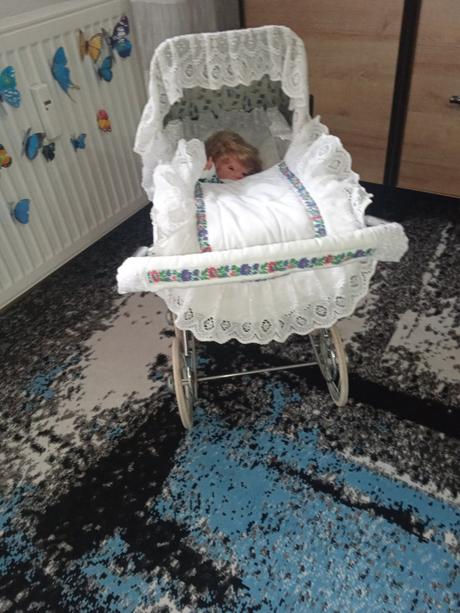 Kočík pre bábiku, starožitný,