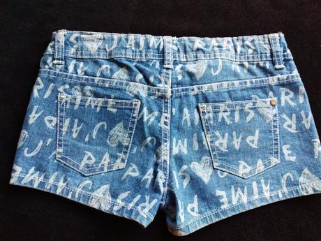 Písmenkové kraťasky, 128