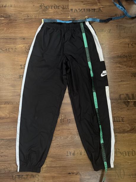 Ľahké šušťáky nike, nike,s