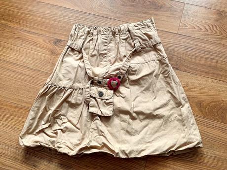 Asymetrická balónová sukňa, 140