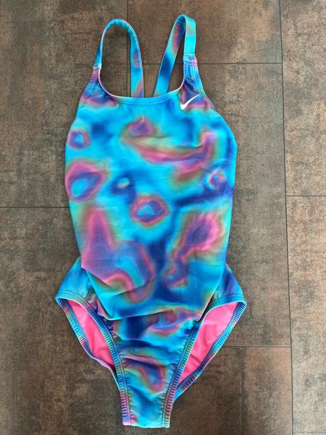 Jednodielne plavky, nike,146