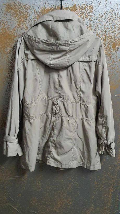 Damska prechodna bunda, 42