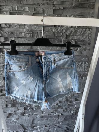 Guess v.25, guess,26