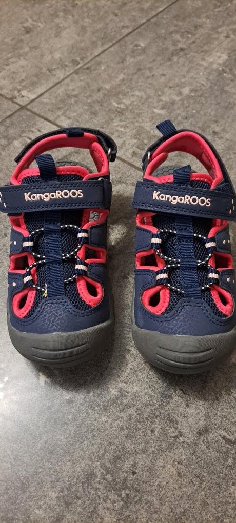 Turistické topánky, 31