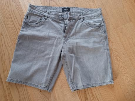 Kraťasy, reserved,38