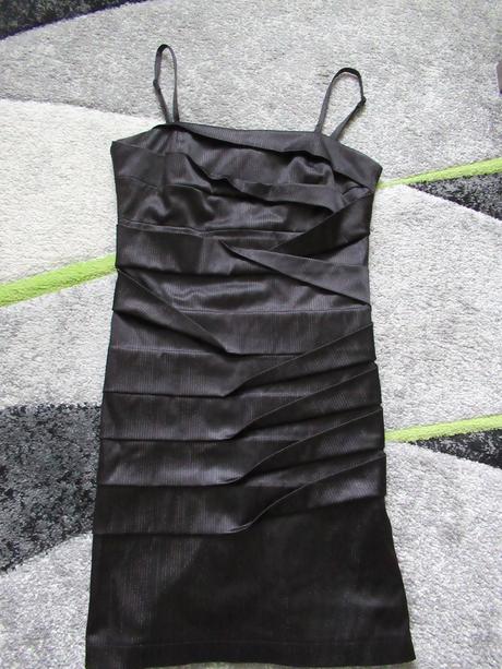 Šaty s bolerkom, 38