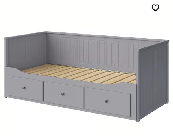 Posteľ IKEA