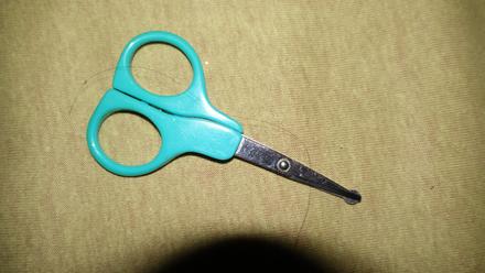 Noznicky na nechtiky babatka, 