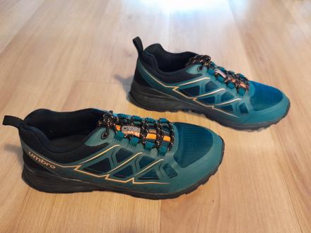 Tenisky na jesen, umbro,42