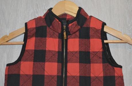 Dievčenská vesta, 140