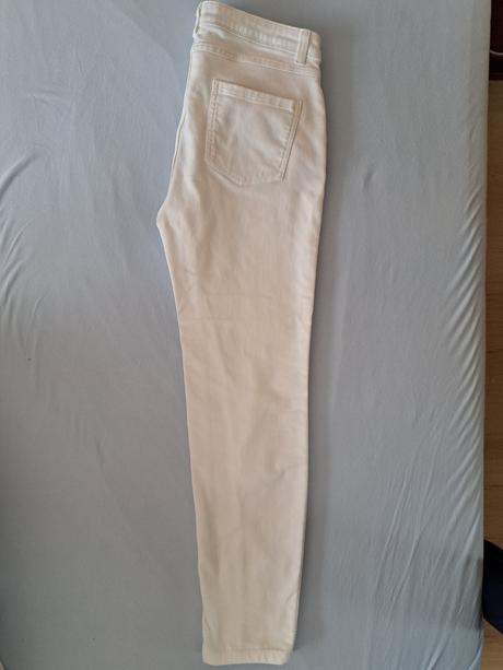 Biele nohavice, tchibo,m